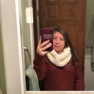 Meet your Posher, Jocelyn